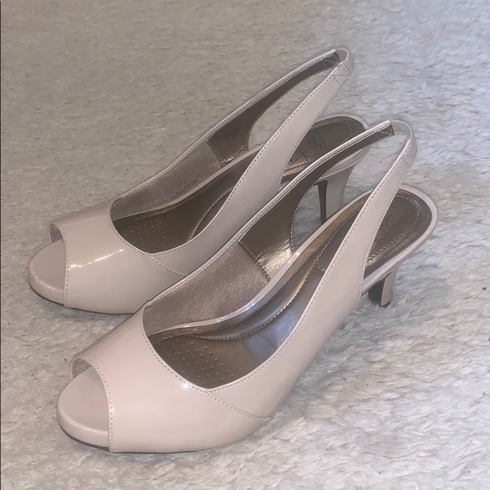 Beige LifeStride Invest Slingback Pumps